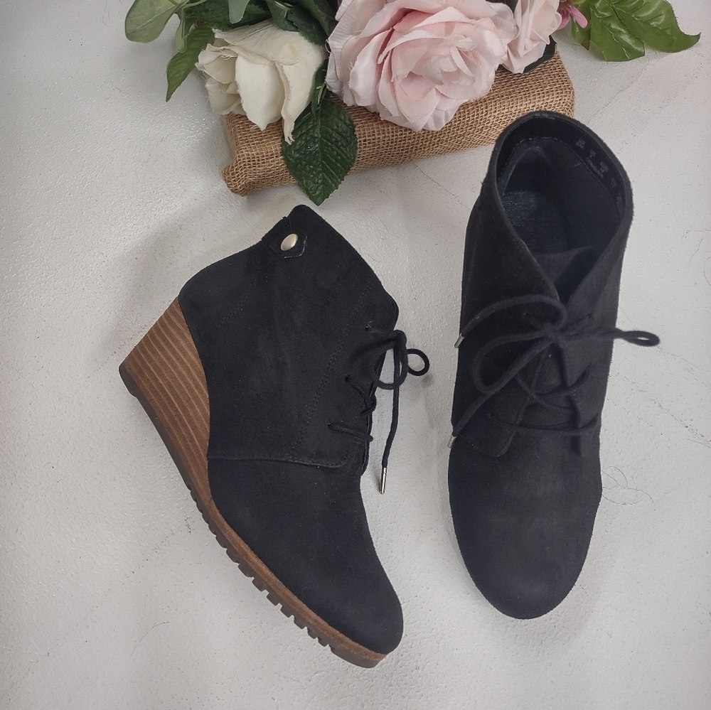 Dr. Scholl's Black Shoes